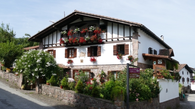 Village Navarrais, Navarre, Pays Basque, coupdecoeurbasque, Zugarramurdi