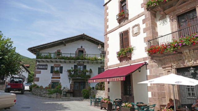 Village Navarrais, Navarre, Pays Basque, coupdecoeurbasque, Zugarramurdi