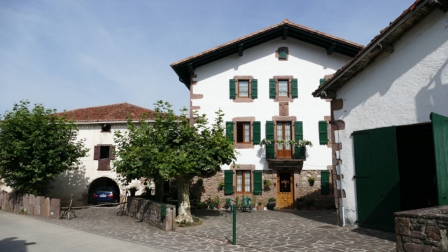Village Navarrais, Navarre, Pays Basque, coupdecoeurbasque, Zugarramurdi